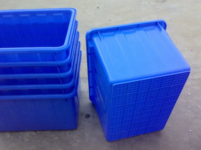 廠家直銷多種型號帶蓋塑料周轉(zhuǎn)箱 價(jià)格、廠家與產(chǎn)品詳解